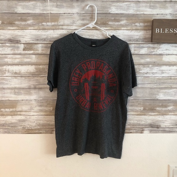 OBEY propaganda t-shirt - Picture 2 of 11